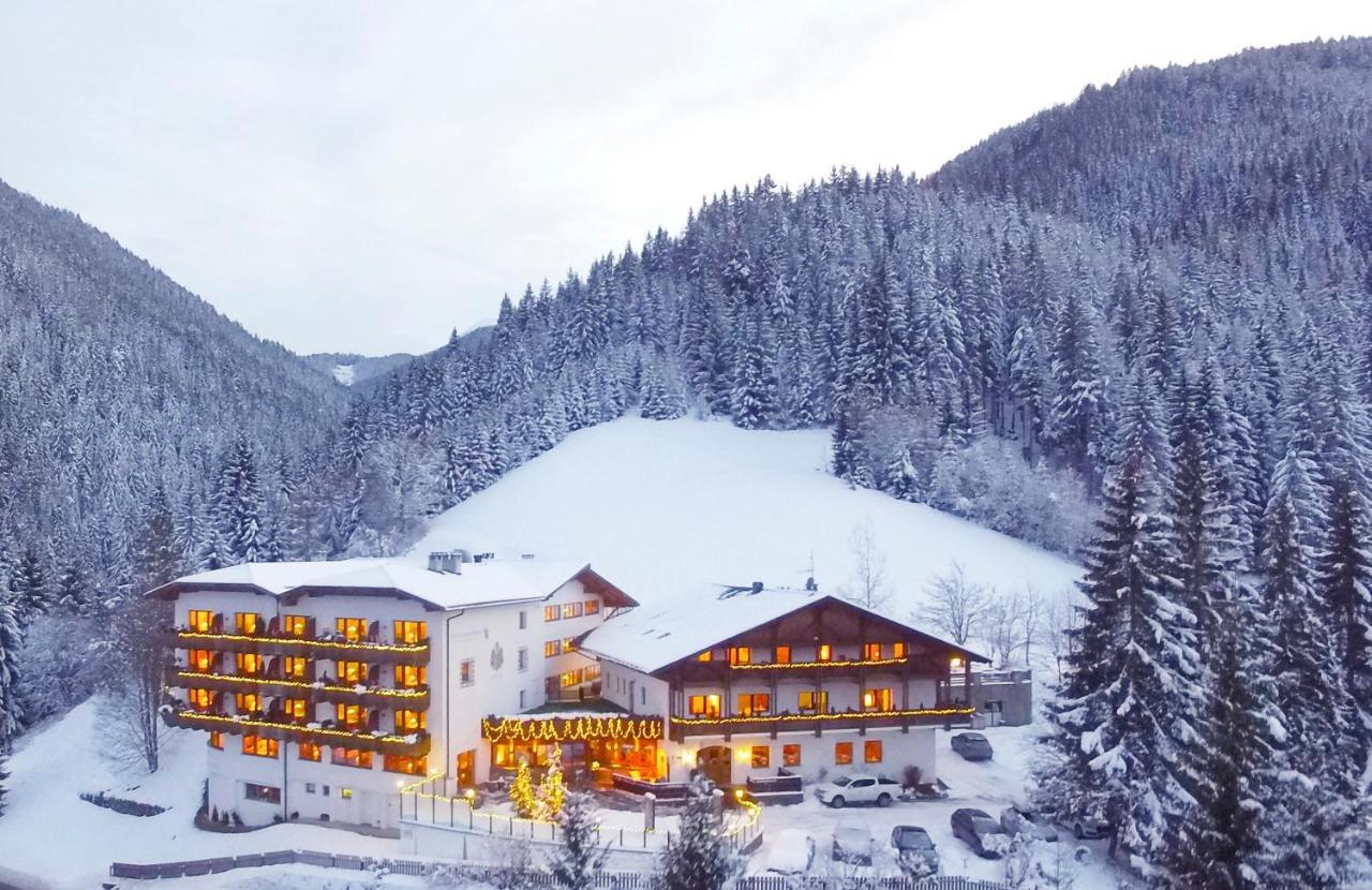 Ganischgerhof Mountain Resort & Spa 노바포넨테 외부 사진